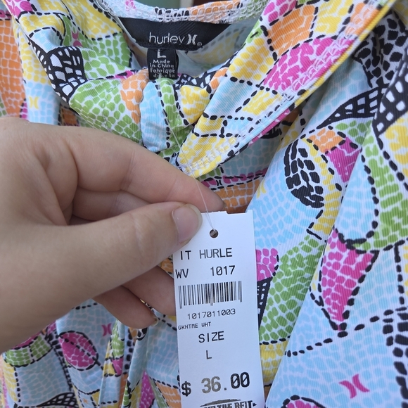 Hurley Multicolor Geometric Top - Picture 2 of 3